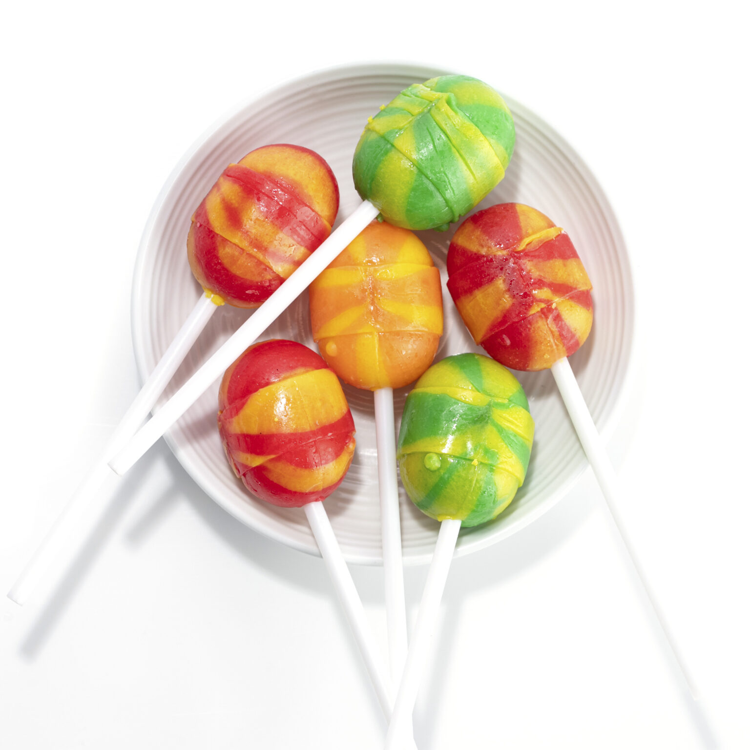 Super Sour Bubblegum Pops Universal Yums